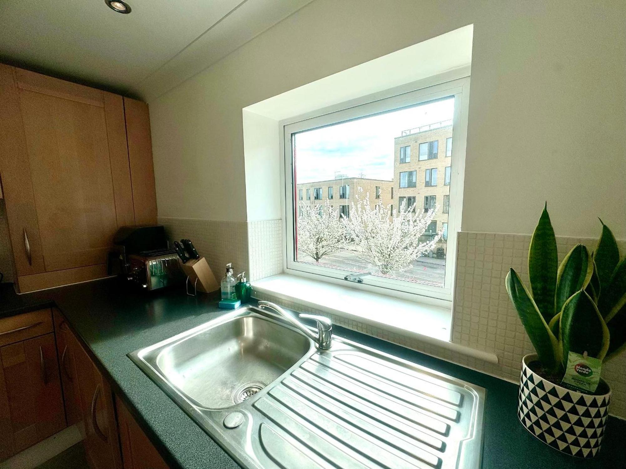 Kiwi Tree Serviced Apartment 剑桥 外观 照片